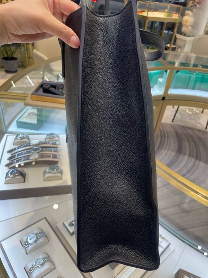 普拉達/Prada 品牌壓印 黑色荔枝紋全皮手提托特包 單肩斜挎包 尺寸:36*12*36 cm-16