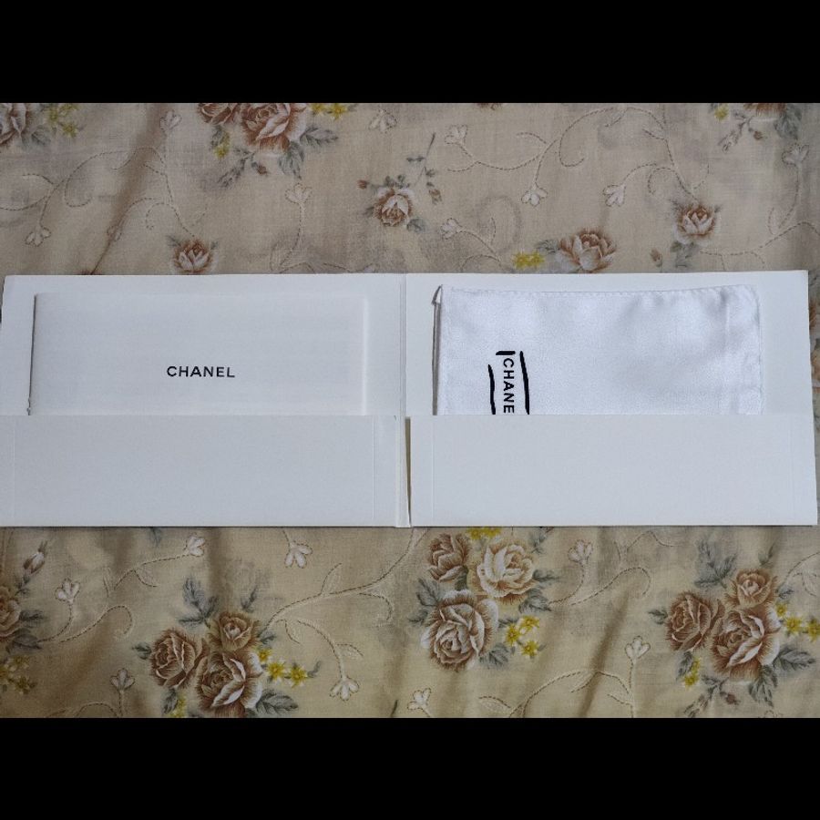 【近新大全套】Chanel Coco Handle 28cm 海軍藍銀扣 22開 荔枝皮手提斜背包（含保卡/原廠盒/山茶花/緞帶/鏈條保護布/擦包布與說明書/查碼圖）-21