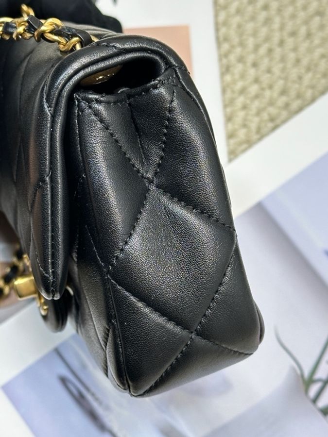 CHANEL 香奈兒 24S CF大mini 湯圓雙珍珠包 底長17cm 芯片-6
