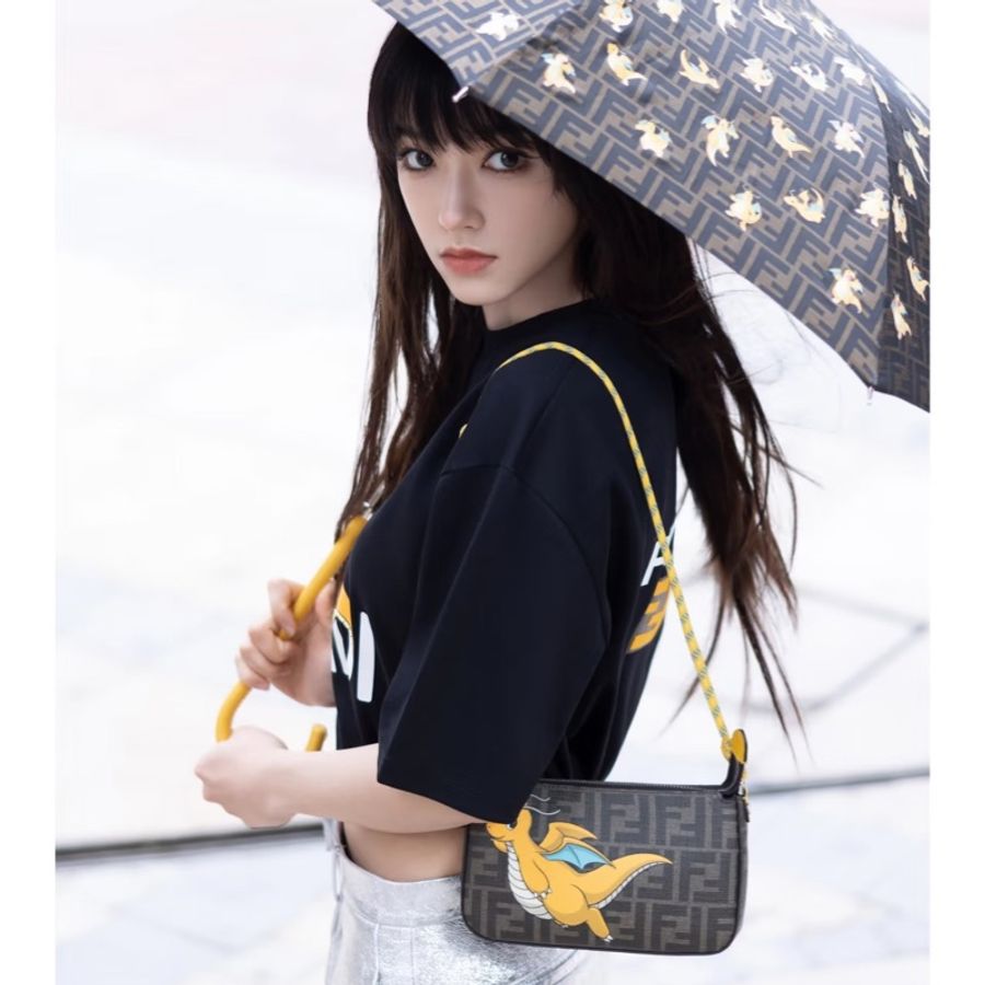 Fendi + FRGMT + POKÉMON+程瀟丨Fendi新款 法棍-1
