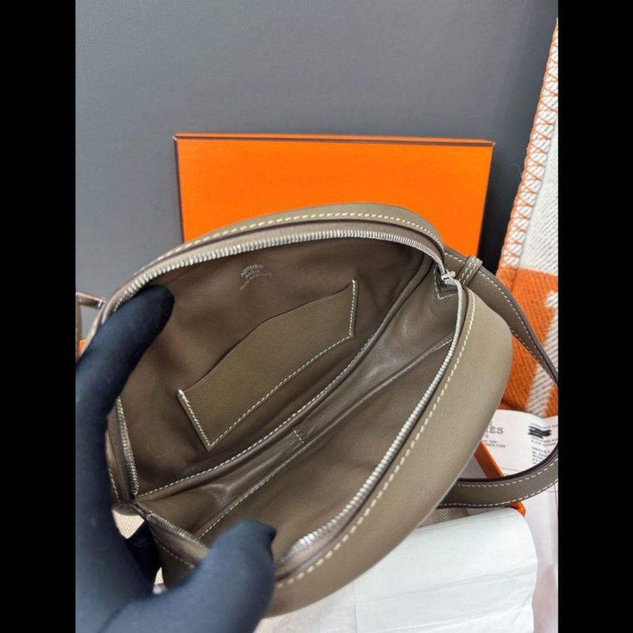 🌈Hermes🧡In the Loop 豬鼻子腰包🧡大象灰銀扣🌟全套有單🧡98.5新🌈intheloop🌟beltbag🌟豬鼻子🌟愛馬仕-4