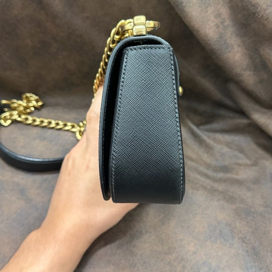 Prada 普拉達 屁股包 黑金 附發票-3