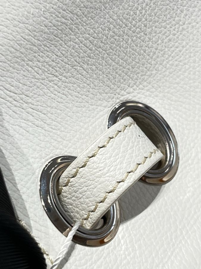 Goyard 戈雅白色帆布拼皮郵差包 尺寸17*8*25-15