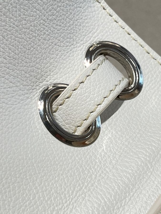 Goyard 戈雅白色帆布拼皮郵差包 尺寸17*8*25-17