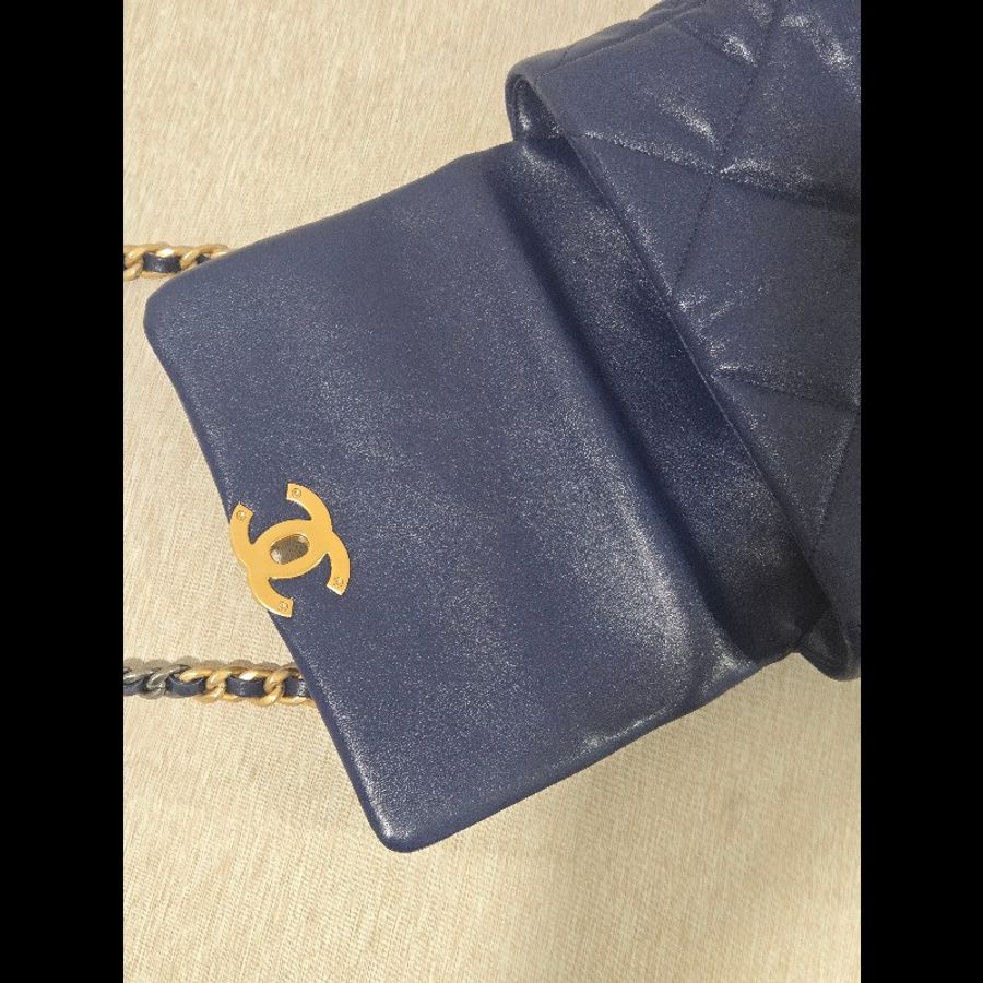 香奈兒 Chanel 19 26cm 深海藍三色鍊包 💙-35