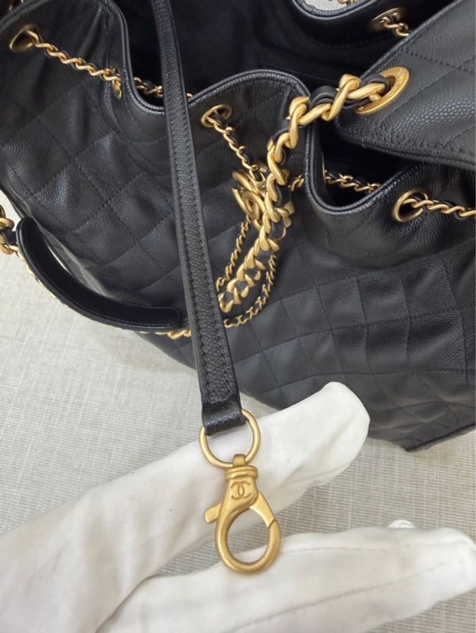 Chanel香奈兒25bag荔枝牛皮中號黑金-31