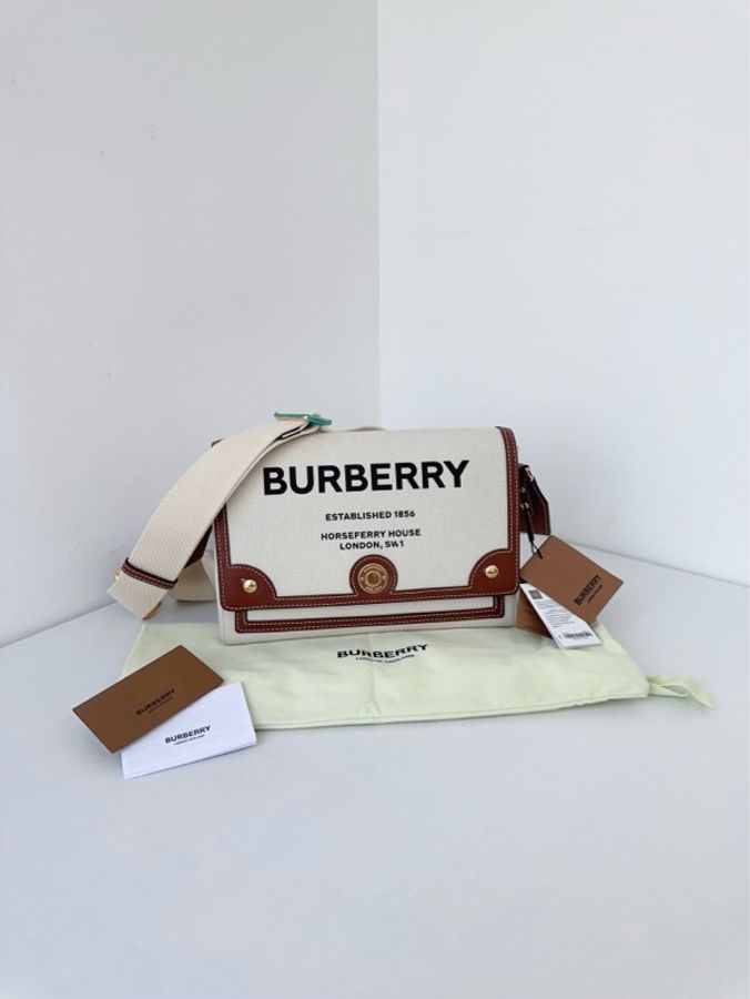 ✨Burberry|Horseferry Note 帆布拼棕皮郵差包 新款寬肩帶 橫版|全新有膜有吊牌-2