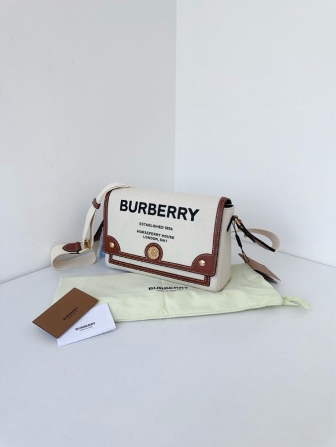 ✨Burberry|Horseferry Note 帆布拼棕皮郵差包 新款寬肩帶 橫版|全新有膜有吊牌-5