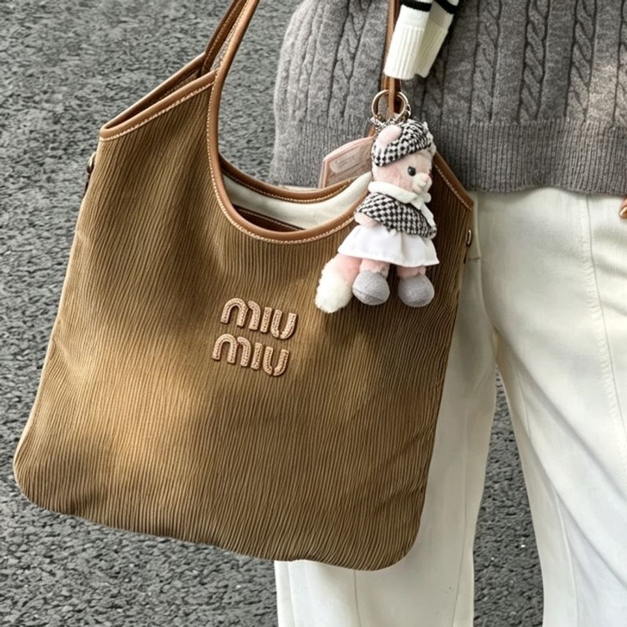 MIUMIU繆繆灯芯絨LVY單肩托特包98新閒置🦀-8