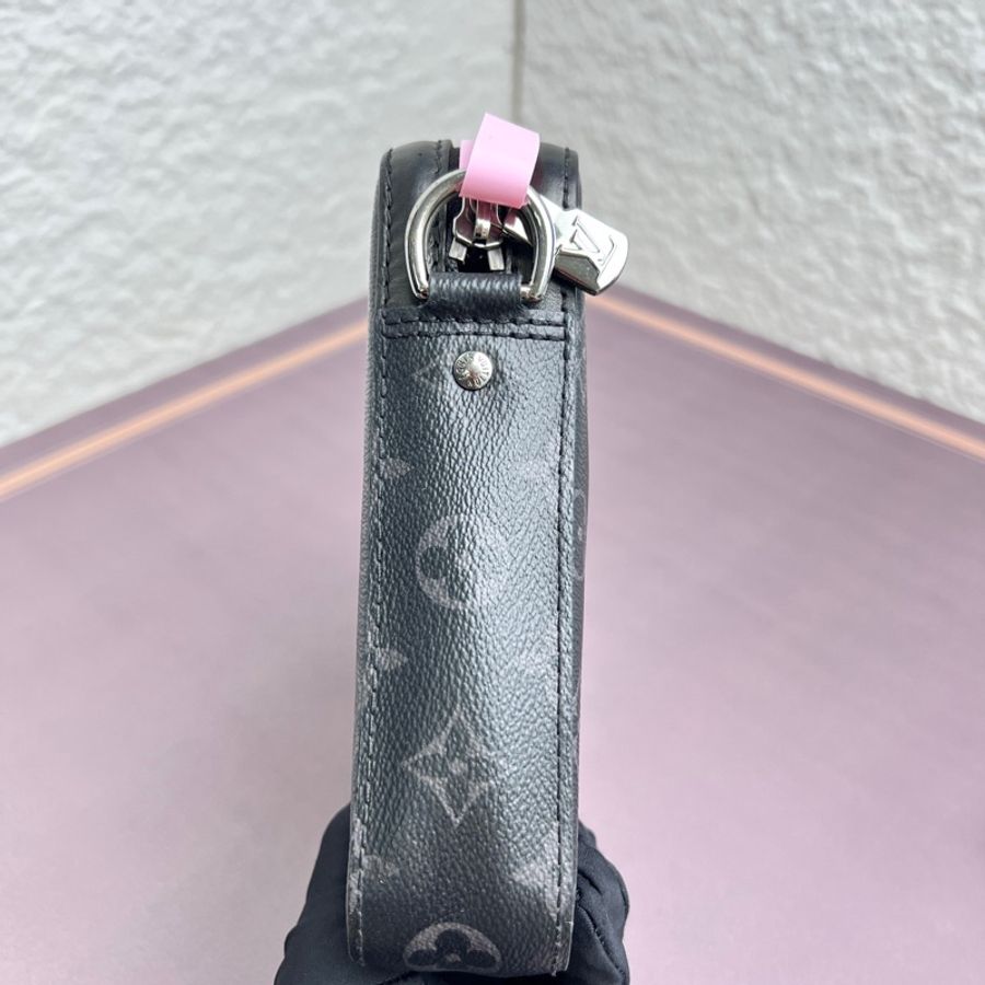 純芯片 Lv黑武士三合一郵差斜挎-5