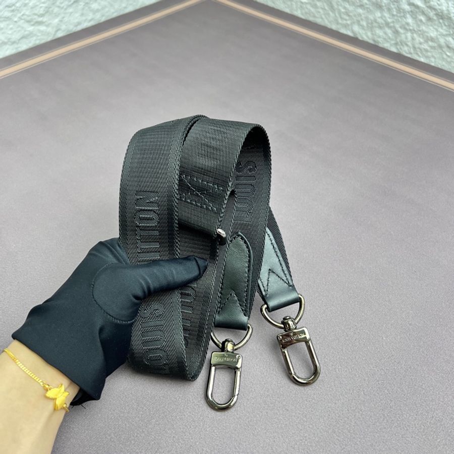 純芯片 Lv黑武士三合一郵差斜挎-26