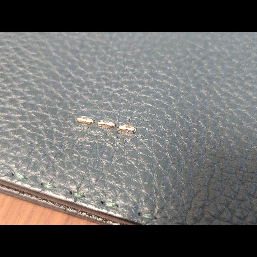 Fendi Selleria 雙色長夾-1