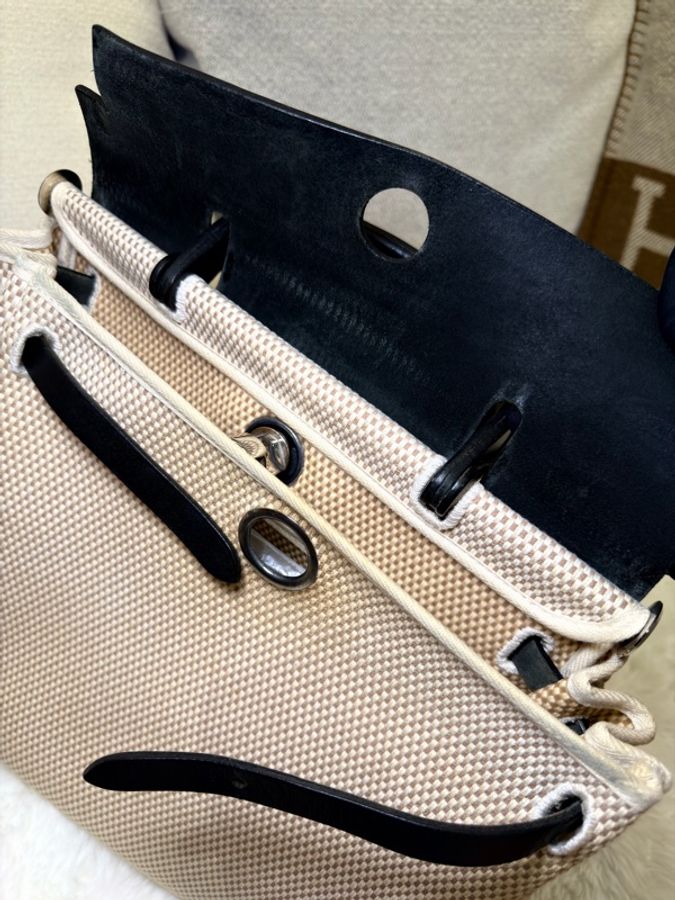 Hermes/ Herbag 31/ 米黑編織-24