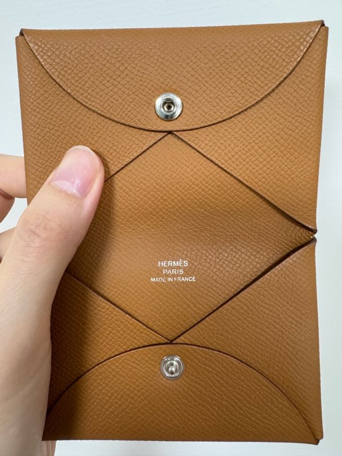 9成新 Hermès Calvi 卡夾 金棕 Gold Epsom 牛皮 銀釦|經典百搭色-5