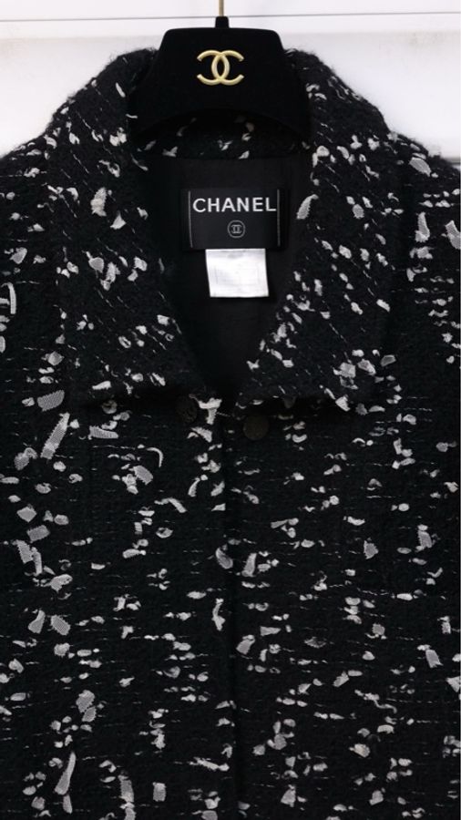 Chanel 02年秋冬秀款黑白雪花两口袋上衣外套-13