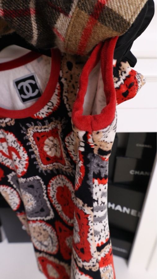 Chanel 09年春夏运动系列毛巾材质红色cc圆领短袖-9