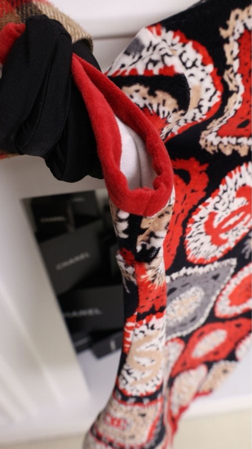 Chanel 09年春夏运动系列毛巾材质红色cc圆领短袖-19