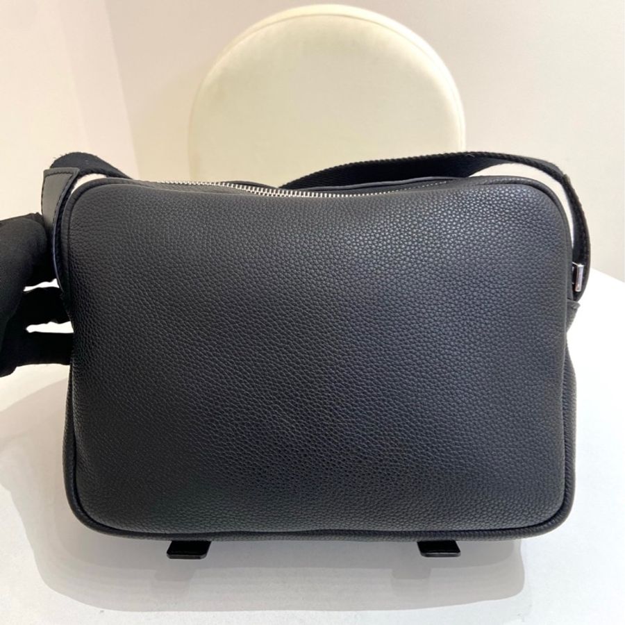 Loewe羅意威military黑色郵差斜挎包-2