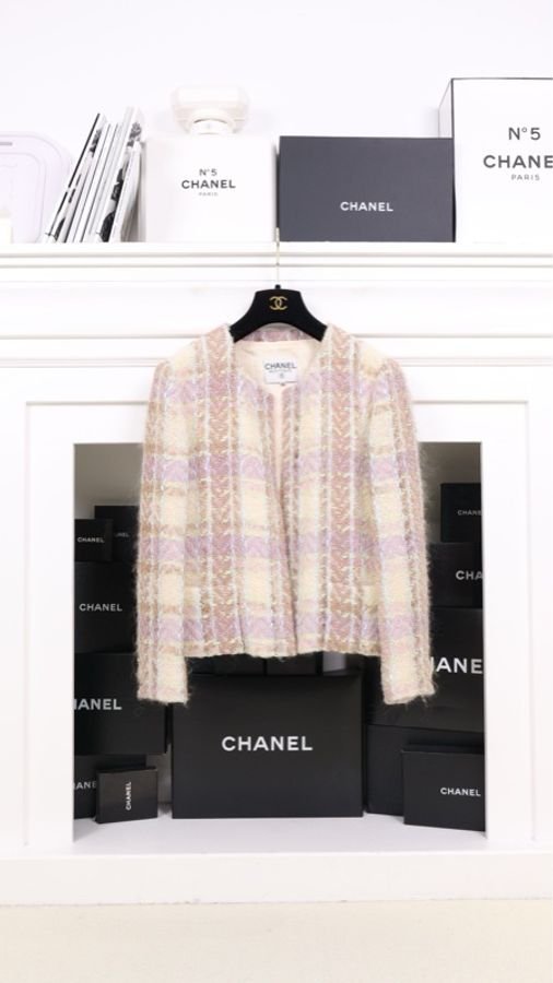 Chanel 紫咖色格纹crop短外套半裙套装-2