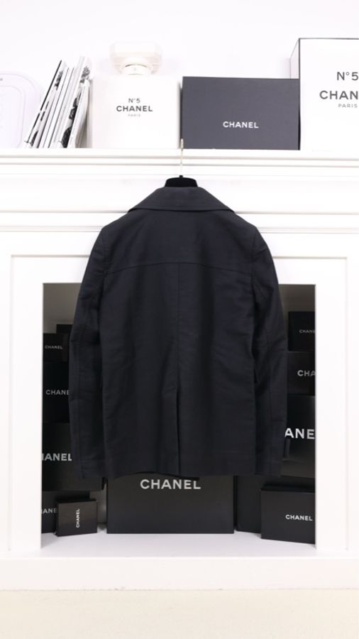 Chanel 07年运动方标系列黑色两口袋大翻领外套-1