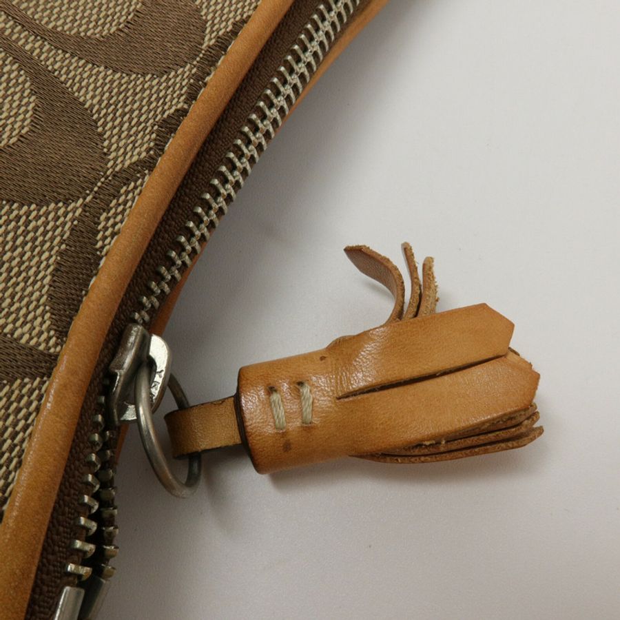 COACH 帆布Baguette肩背袋-6
