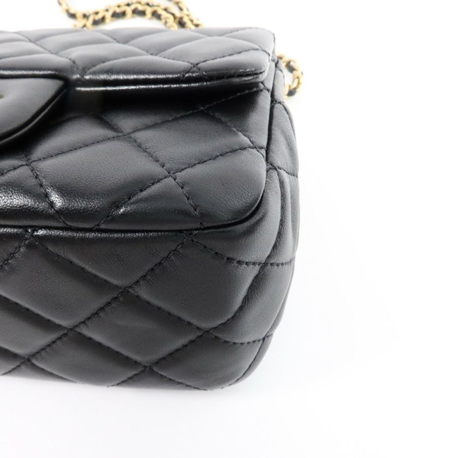 CHANEL Mini Classic 17鏈帶肩背袋-10