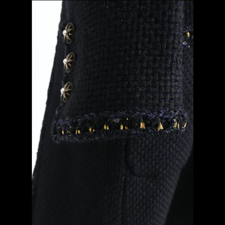 Chanel 15年萨尔茨堡系列黑色翻领粗花呢两口袋大衣外套-14