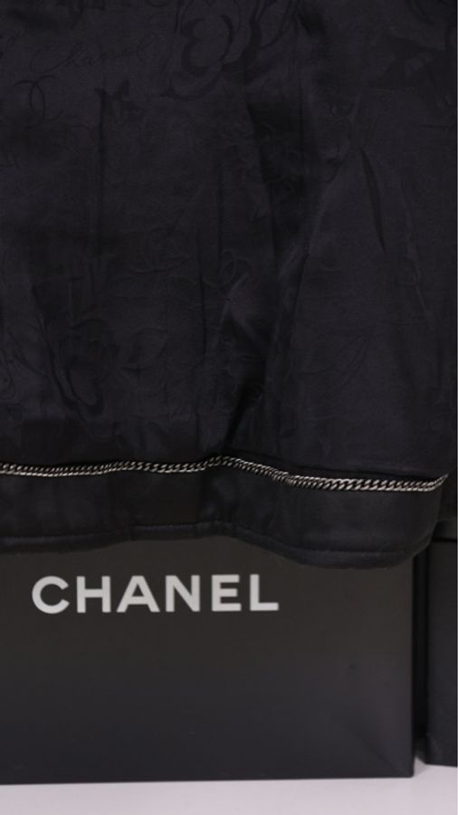 Chanel 18年秋冬预告系列黑白格纹四口袋琉璃扣外套-15