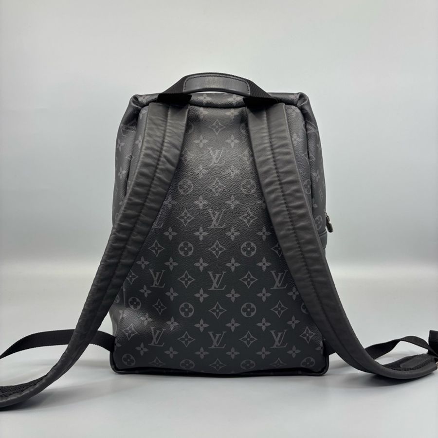 Louis Vuitton 路易威登 Discovery黑老花阿波羅雙肩包 尺寸30*37 A-1