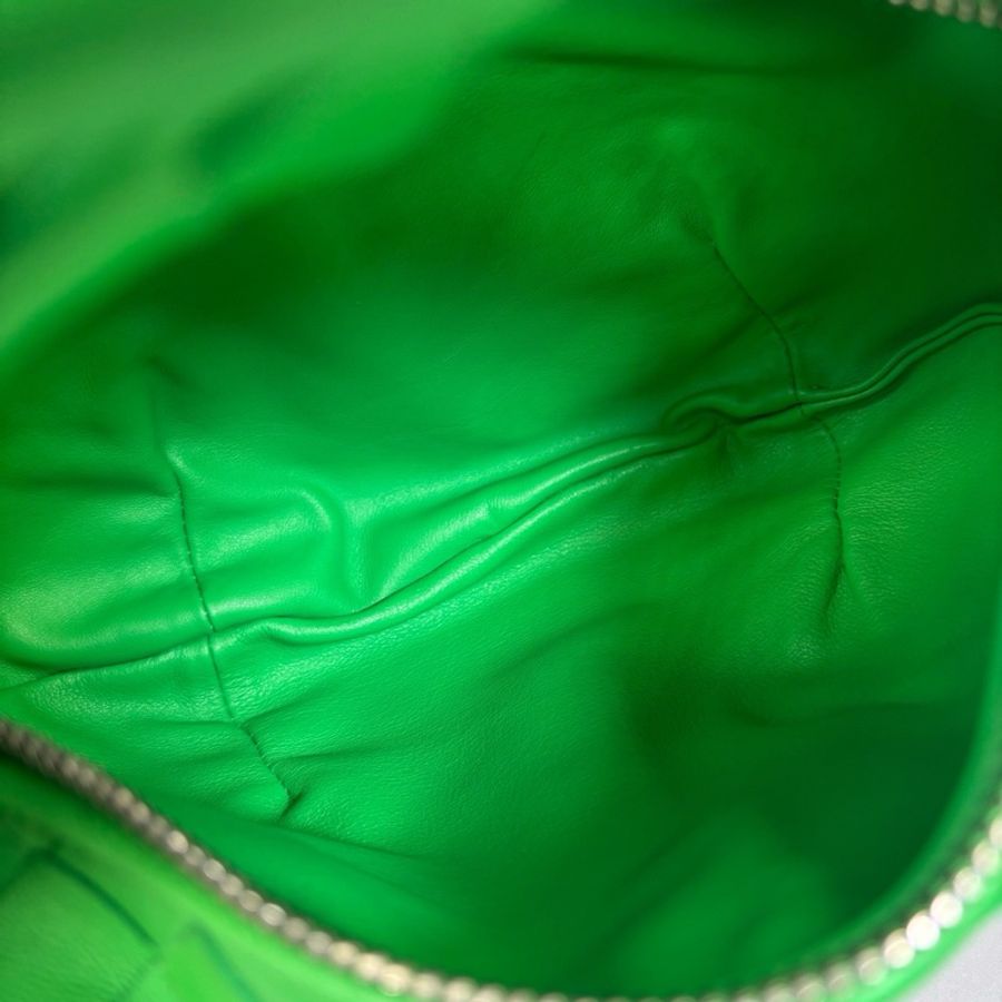 Bottega Veneta 葆蝶家 綠色全皮編織Jodie打結包 尺寸23*12-8