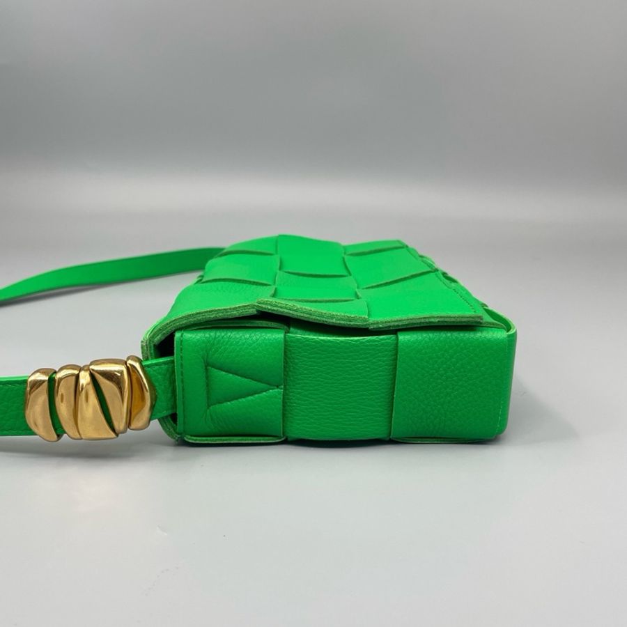 Bottega Veneta 葆蝶家 Cassette編織十五格斜挎包 尺寸22*14-3
