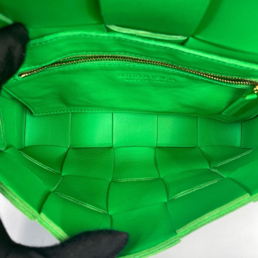 Bottega Veneta 葆蝶家 Cassette編織十五格斜挎包 尺寸22*14-8