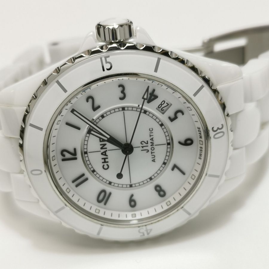 Chanel J12陶瓷圆形表盘自动机械女士腕表H5700-30