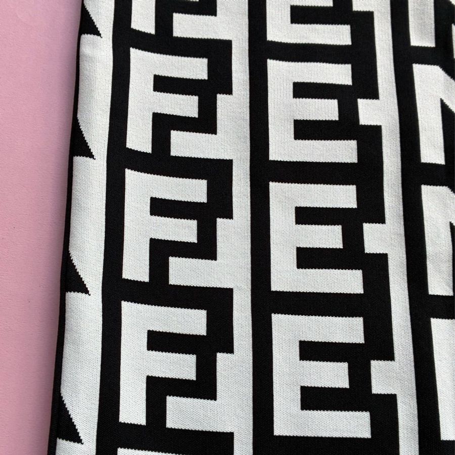 Fendi 白/黑滿版字母長裙38-3