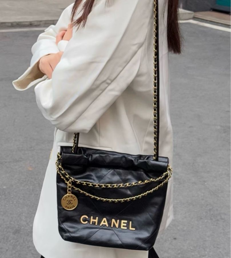 Chanelmini 22bag黑色金字垃圾袋芯片款-5