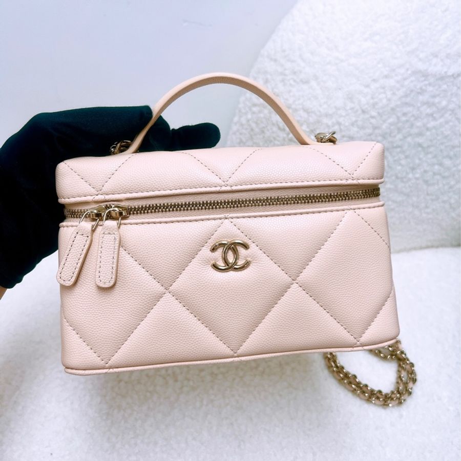 Chanel lp 淺米色牛皮盒子包-1