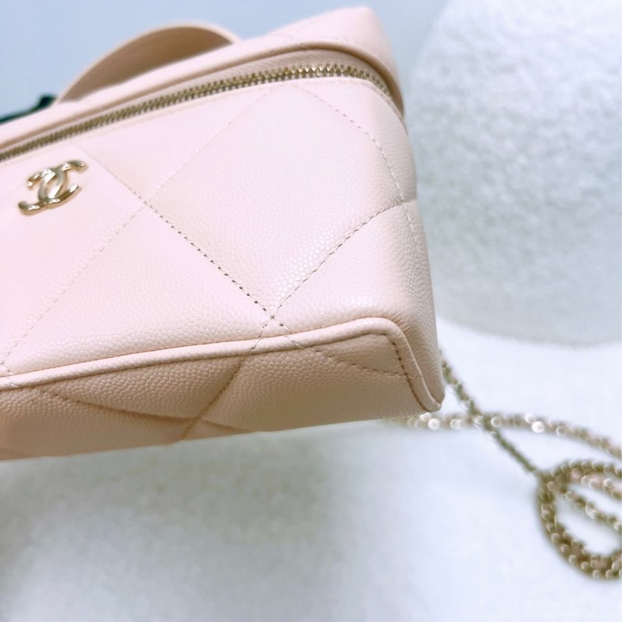 Chanel lp 淺米色牛皮盒子包-3