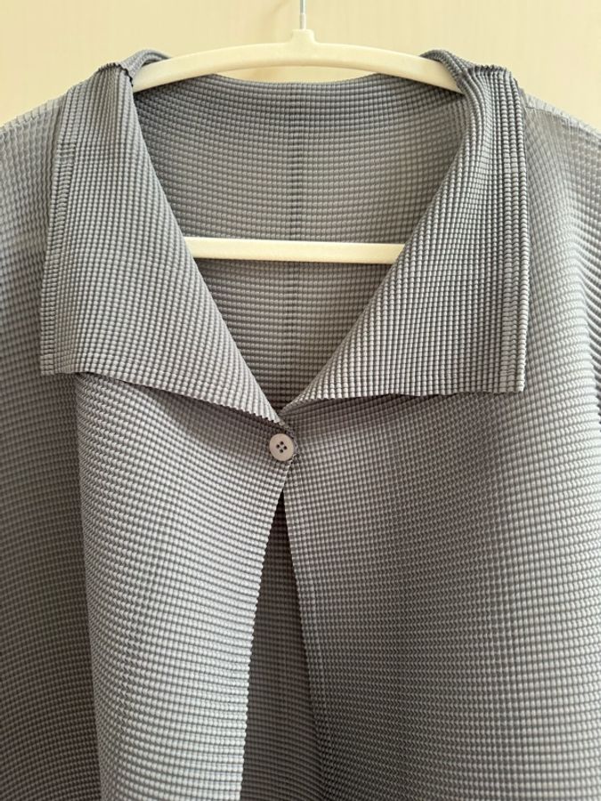 Issey Miyake me灰色外罩衫-3