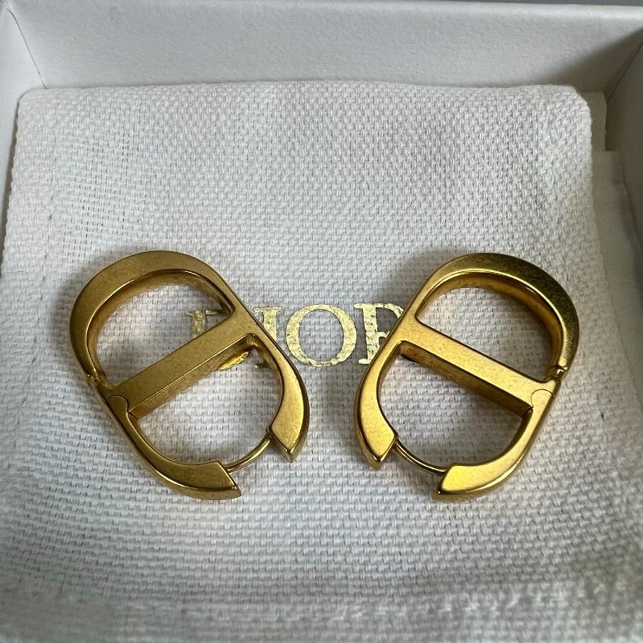 DIOR 30 金CD蒙田耳環-1