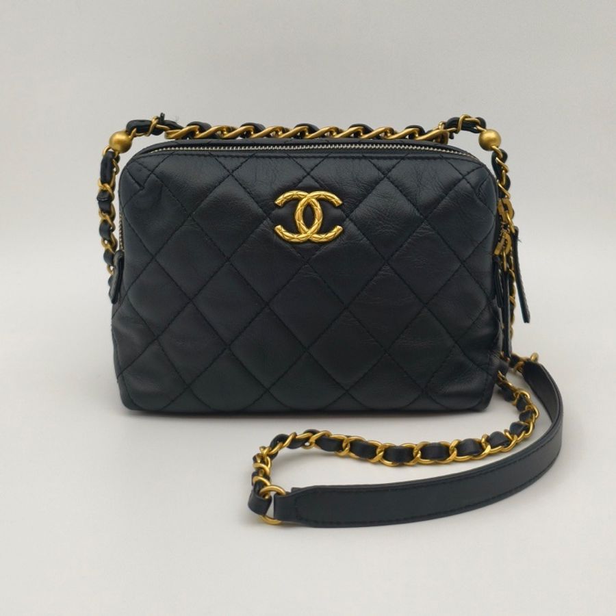 CHANEL黑金保齡球鏈條包芯片款-0