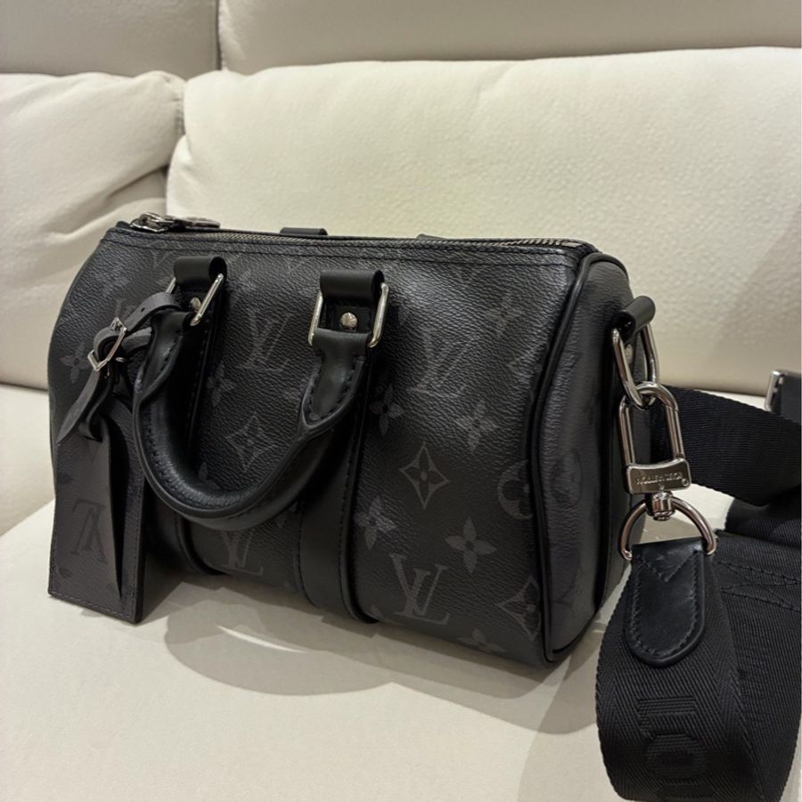 LV 路易威登 keepall 25 黑武士老花單肩斜挎手提包 黑色拼灰色 芯片款 有防塵袋-1