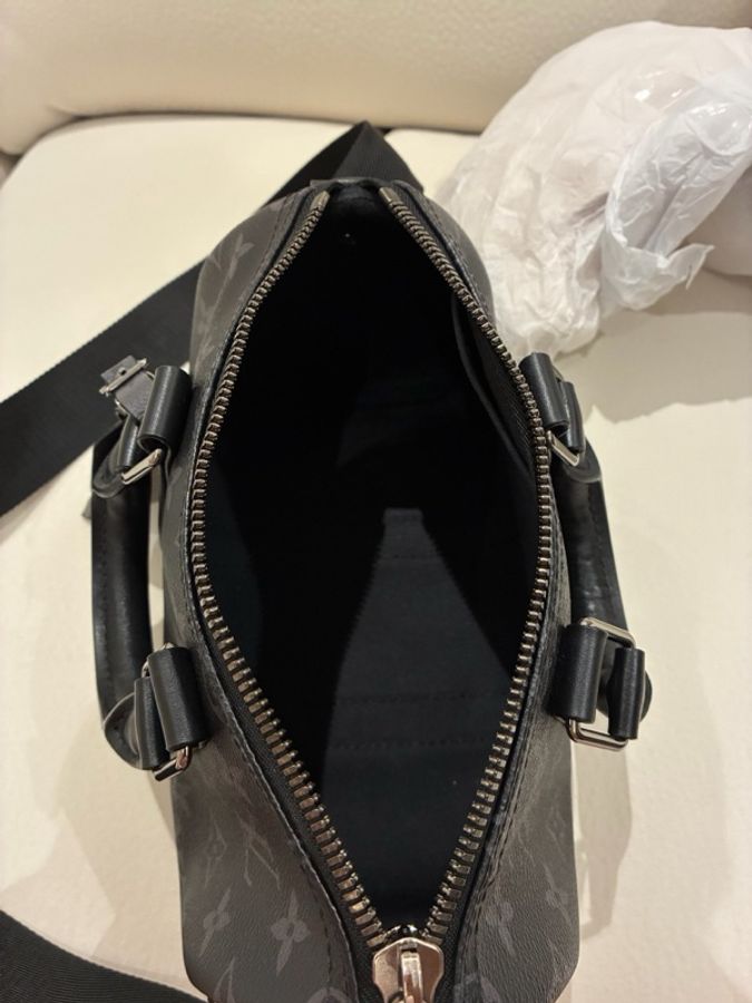 LV 路易威登 keepall 25 黑武士老花單肩斜挎手提包 黑色拼灰色 芯片款 有防塵袋-5