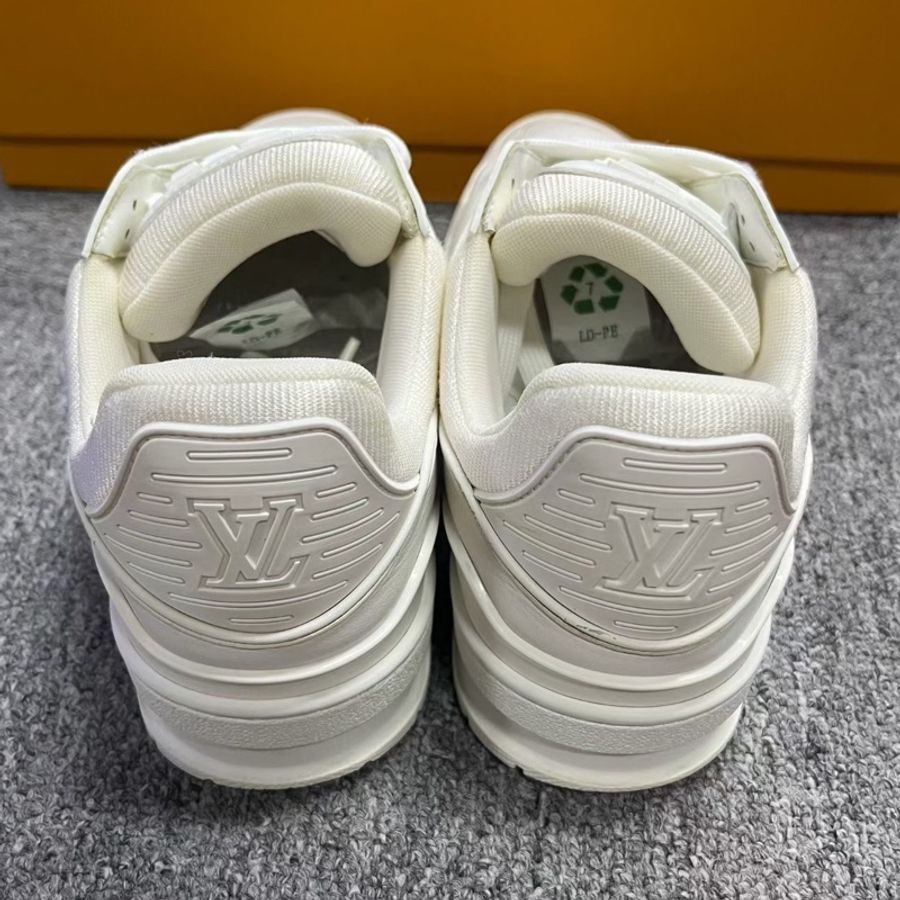 Louis vuitton白色皮革側面標識圓頭系帶低幫板鞋 Size:38碼-2