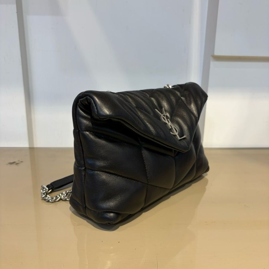 YSL 黑羊皮Puffer Toy銀肩斜背泡芙包-2
