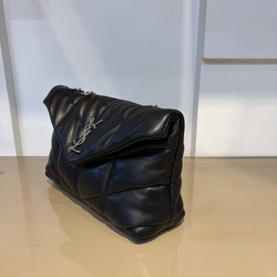 YSL 黑羊皮Puffer Toy銀肩斜背泡芙包-3