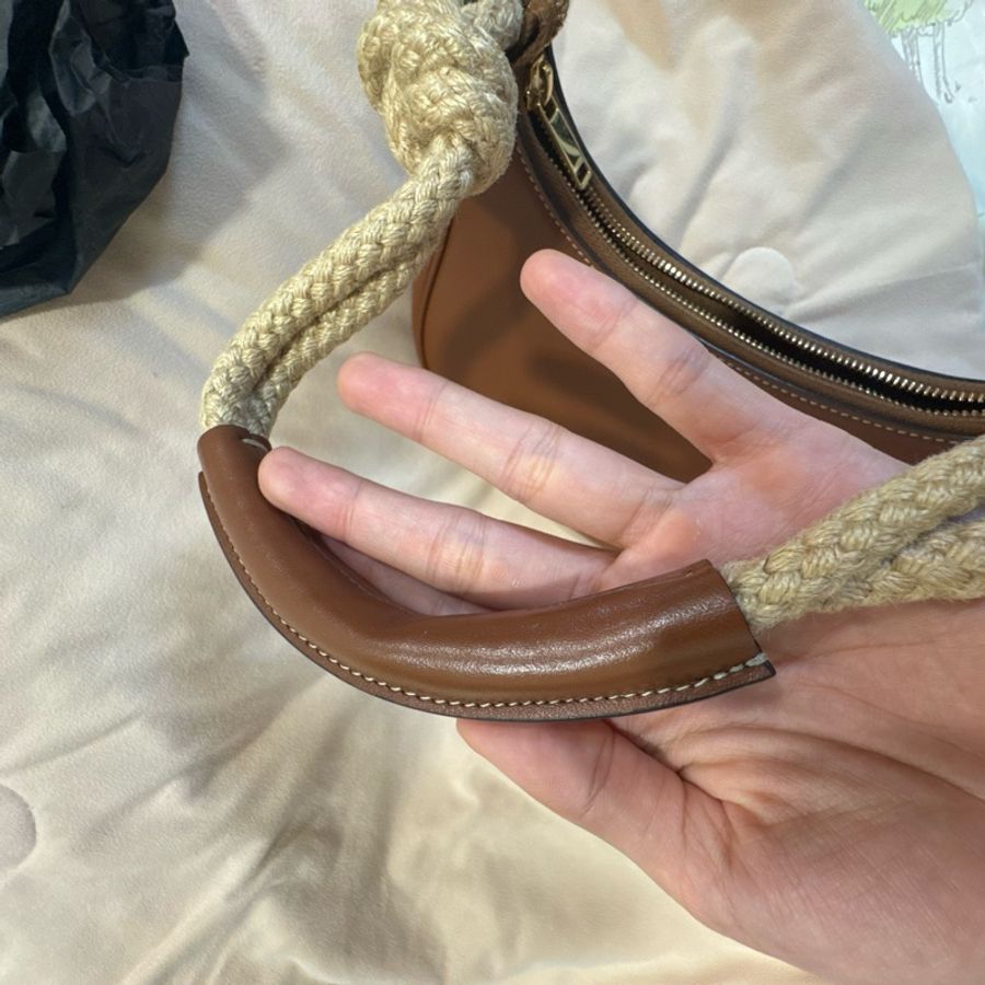 Celine Ava leather handbag-10