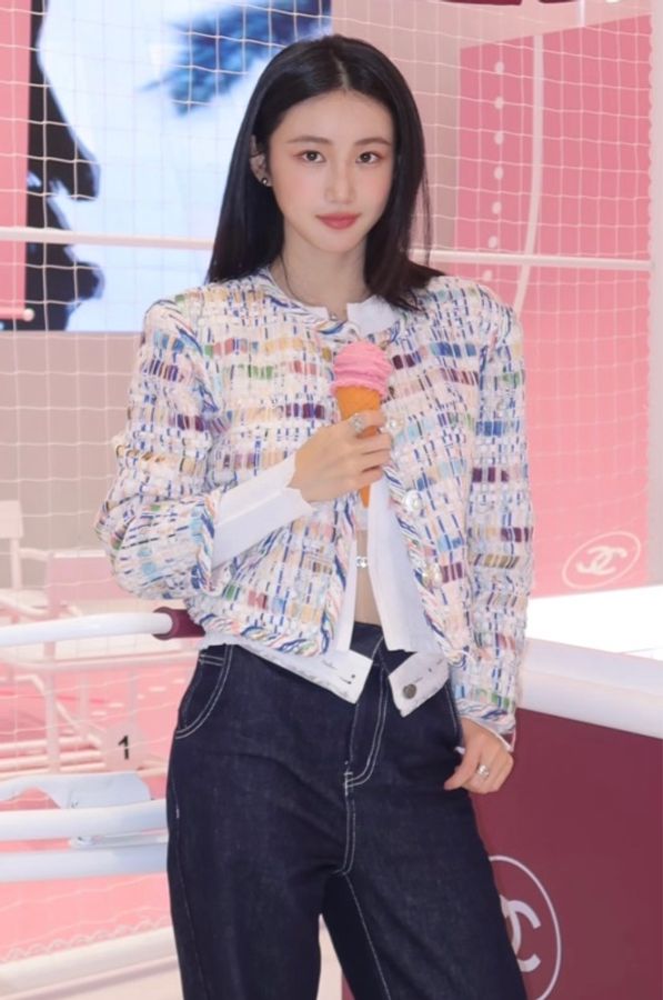 CHANEL 18SS Waterfall Tweed外套 有備用包-1