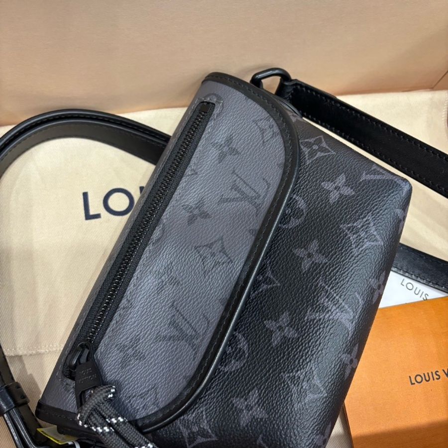 全新全配🥷#lv #黑老花郵差包 #盒子塵袋購證-6