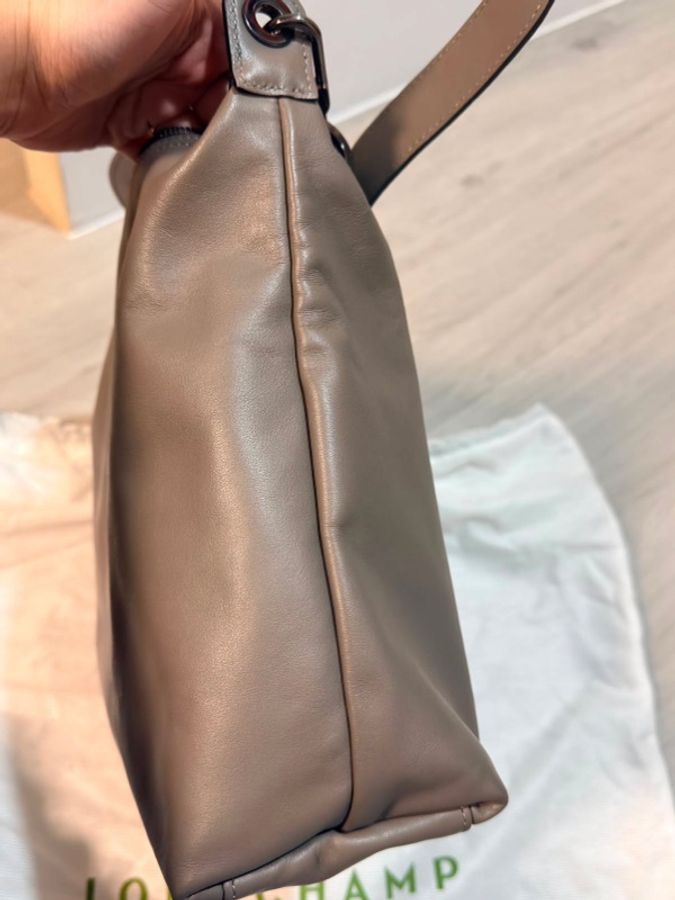 可議)Longchamp LE PLIAGE XTRA hobo半月形單肩包 M 斑鳩灰 牛皮-14