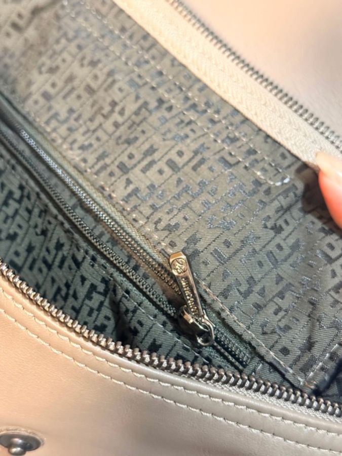 可議)Longchamp LE PLIAGE XTRA hobo半月形單肩包 M 斑鳩灰 牛皮-17